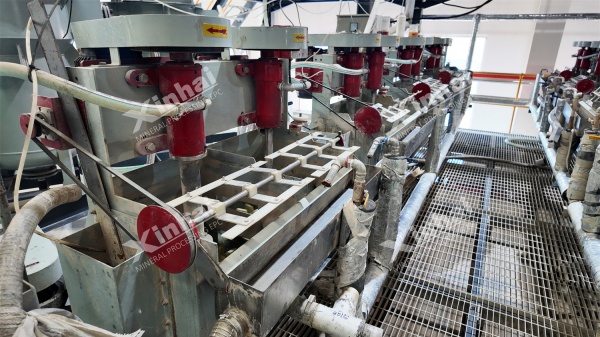 Pilot-scale flotation machine Pilot-scale flotation machine
